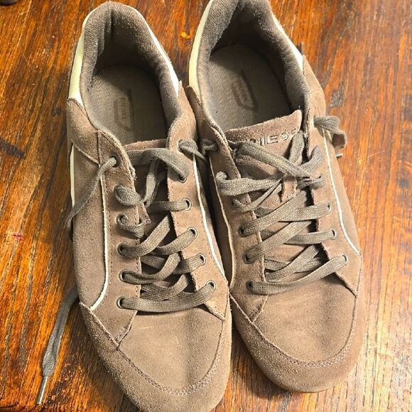 Diesel Brown Sneakers with Suede Finish and Low-Top Design vintage - Picture 1 of 8